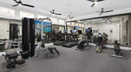 Open and well-lit fitness center