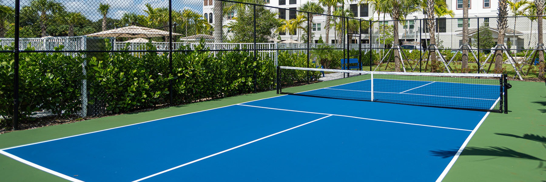 outdoor pickleball court